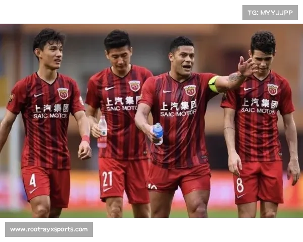 “十人马里0-0科摩罗小组第二出线,海达拉染红守平局”